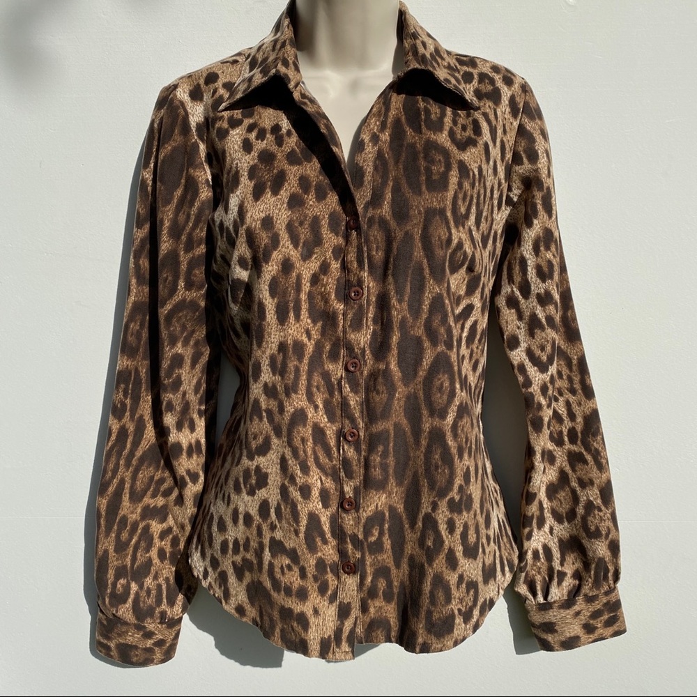 Harmony & Vine Long Sleeve Leopard Print A172